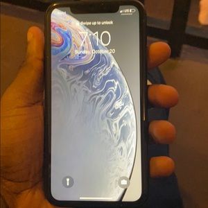 Apple iPhone XR